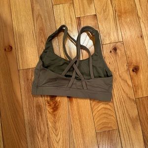 Lululemon bra